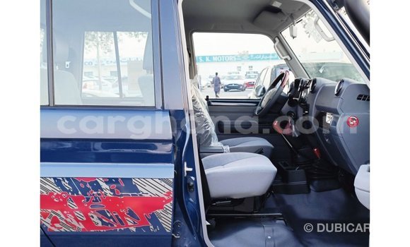 Ra Imported Toyota Land Cruiser Blue Ọkọ̀ in Import - Dubai ni Ashanti Ra Imported Toyota Land Cruiser Blue Ọkọ̀ in Import - Dubai ni Ashanti