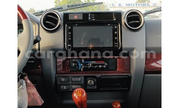 Ra Imported Toyota Land Cruiser Blue Ọkọ̀ in Import - Dubai ni Ashanti Ra Imported Toyota Land Cruiser Blue Ọkọ̀ in Import - Dubai ni Ashanti