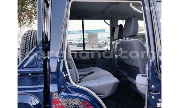 Ra Imported Toyota Land Cruiser Blue Ọkọ̀ in Import - Dubai ni Ashanti Ra Imported Toyota Land Cruiser Blue Ọkọ̀ in Import - Dubai ni Ashanti
