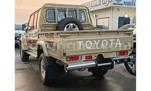 Buy Import Toyota Land Cruiser Beige Car in Import - Dubai in Ashanti Buy Import Toyota Land Cruiser Beige Car in Import - Dubai in Ashanti