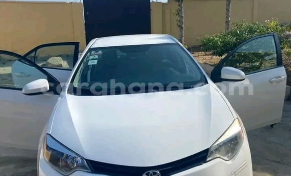 Buy Used Toyota Corolla White Car in Accra in Greater Accra Buy Used Toyota Corolla White Car in Accra in Greater Accra
