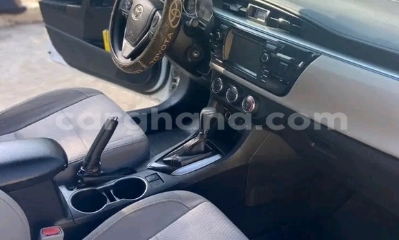 Buy Used Toyota Corolla White Car in Accra in Greater Accra Buy Used Toyota Corolla White Car in Accra in Greater Accra