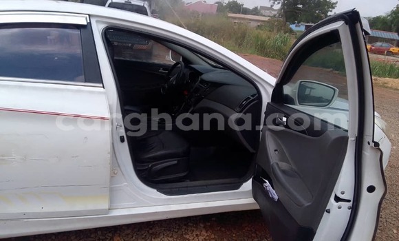 Buy Used Hyundai Sonata White Car in Accra in Greater Accra Buy Used Hyundai Sonata White Car in Accra in Greater Accra
