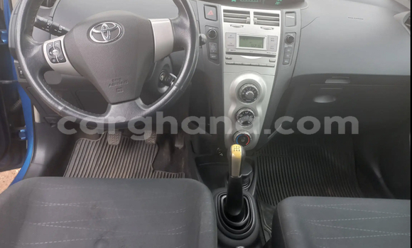 Sayi Na hannu Toyota Vitz Azurfa Mota in Accra a Greater Accra Sayi Na hannu Toyota Vitz Azurfa Mota in Accra a Greater Accra