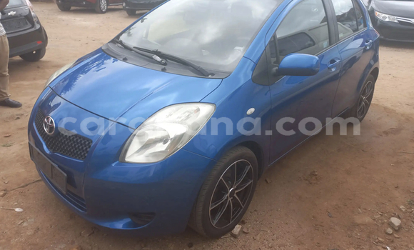 Sayi Na hannu Toyota Vitz Azurfa Mota in Accra a Greater Accra Sayi Na hannu Toyota Vitz Azurfa Mota in Accra a Greater Accra