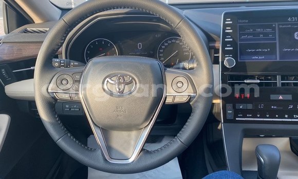 Buy Import Toyota Avalon White Car in Import - Dubai in Ashanti Buy Import Toyota Avalon White Car in Import - Dubai in Ashanti