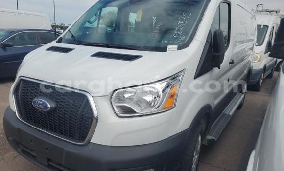 Buy Used Ford Tourneo Courier White Car in Accra in Greater Accra