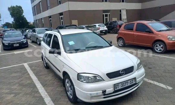 Ra Àlòkù Opel Astra Miiran Ọkọ̀ in Accra ni Greater Accra