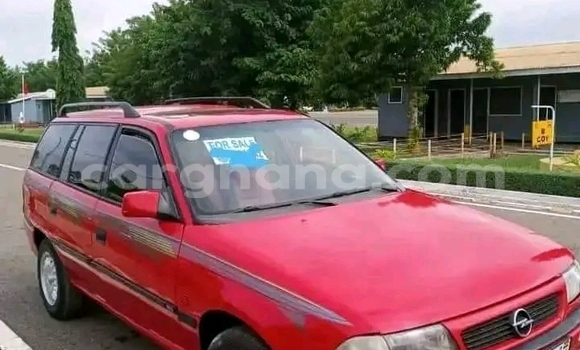 Sayi Na hannu Opel Astra Red Mota in Accra a Greater Accra Sayi Na hannu Opel Astra Red Mota in Accra a Greater Accra