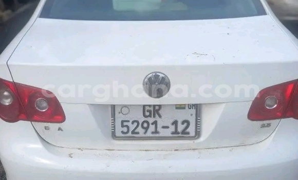 Buy Used Volkswagen Jetta White Car in Accra in Greater Accra
