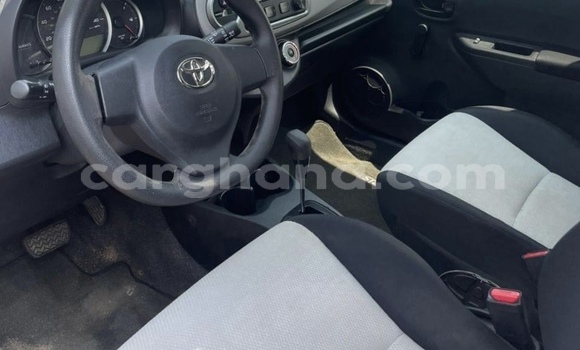 Sayi Na hannu Toyota Vitz Azurfa Mota in Accra a Greater Accra Sayi Na hannu Toyota Vitz Azurfa Mota in Accra a Greater Accra