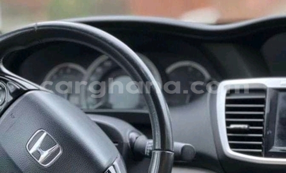 Ra Àlòkù Honda Accord Miiran Ọkọ̀ in Accra ni Greater Accra Ra Àlòkù Honda Accord Miiran Ọkọ̀ in Accra ni Greater Accra