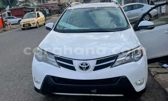 Ra Àlòkù Toyota RAV4 Miiran Ọkọ̀ in Accra ni Greater Accra Ra Àlòkù Toyota RAV4 Miiran Ọkọ̀ in Accra ni Greater Accra