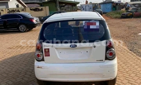 Sayi Na hannu Kia Morning White Mota in Accra a Greater Accra Sayi Na hannu Kia Morning White Mota in Accra a Greater Accra