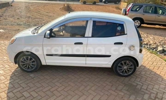 Sayi Na hannu Kia Morning White Mota in Accra a Greater Accra Sayi Na hannu Kia Morning White Mota in Accra a Greater Accra