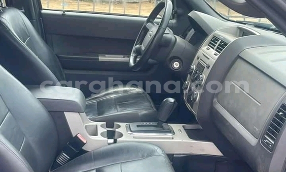 Sayi Na hannu Ford Escape Sauran Mota in Accra a Greater Accra Sayi Na hannu Ford Escape Sauran Mota in Accra a Greater Accra