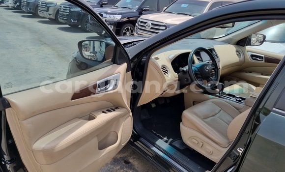 Sayi Na hannu Nissan Pathfinder Green Mota in Accra a Greater Accra Sayi Na hannu Nissan Pathfinder Green Mota in Accra a Greater Accra