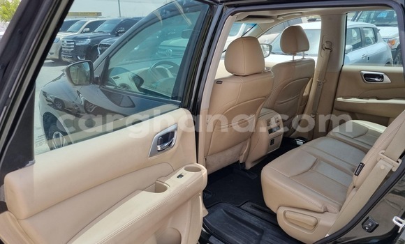 Sayi Na hannu Nissan Pathfinder Green Mota in Accra a Greater Accra Sayi Na hannu Nissan Pathfinder Green Mota in Accra a Greater Accra