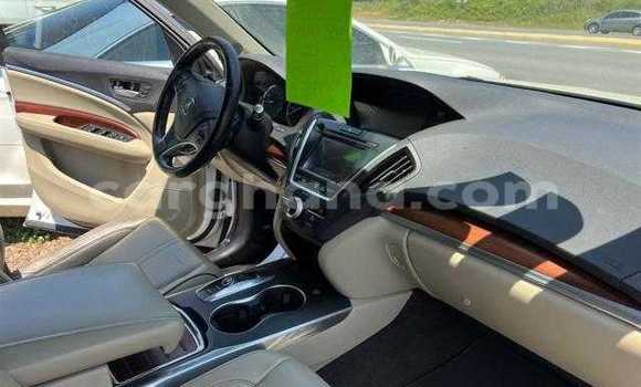 Ra Àlòkù Acura MDX funfun Ọkọ̀ in Accra ni Greater Accra Ra Àlòkù Acura MDX funfun Ọkọ̀ in Accra ni Greater Accra