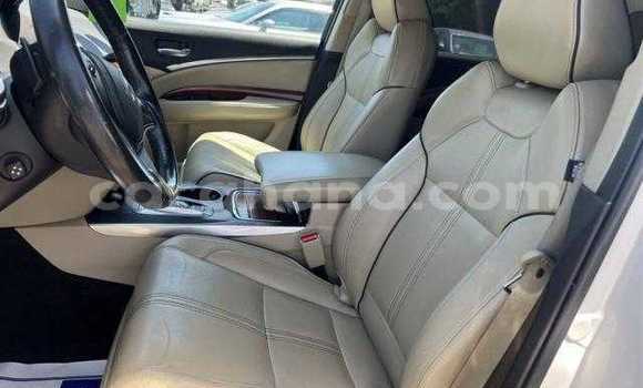 Ra Àlòkù Acura MDX funfun Ọkọ̀ in Accra ni Greater Accra Ra Àlòkù Acura MDX funfun Ọkọ̀ in Accra ni Greater Accra
