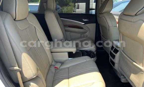 Ra Àlòkù Acura MDX funfun Ọkọ̀ in Accra ni Greater Accra Ra Àlòkù Acura MDX funfun Ọkọ̀ in Accra ni Greater Accra