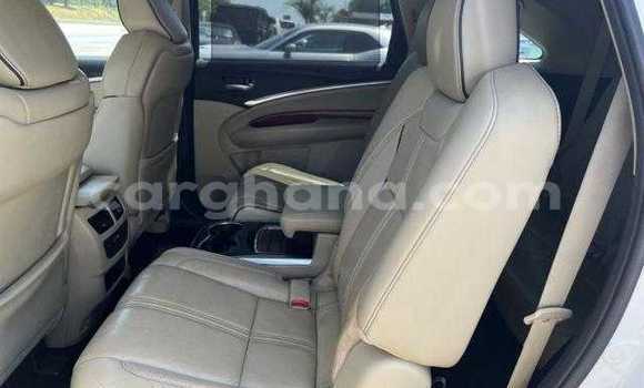 Ra Àlòkù Acura MDX funfun Ọkọ̀ in Accra ni Greater Accra Ra Àlòkù Acura MDX funfun Ọkọ̀ in Accra ni Greater Accra