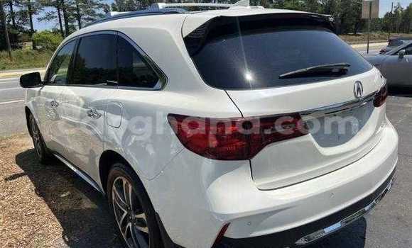 Ra Àlòkù Acura MDX funfun Ọkọ̀ in Accra ni Greater Accra Ra Àlòkù Acura MDX funfun Ọkọ̀ in Accra ni Greater Accra