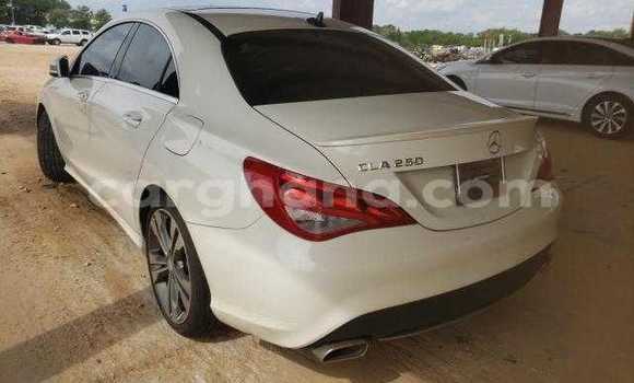 Buy Used Mercedes‒Benz CLA-klasse White Car in Accra in Greater Accra Buy Used Mercedes‒Benz CLA-klasse White Car in Accra in Greater Accra