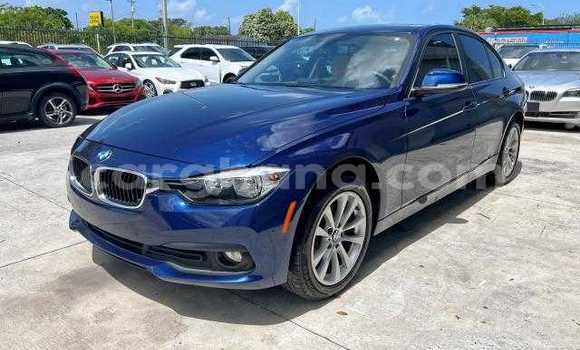 Sayi Na hannu BMW 3–Series Blue Mota in Accra a Greater Accra Sayi Na hannu BMW 3–Series Blue Mota in Accra a Greater Accra