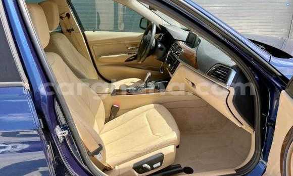 Sayi Na hannu BMW 3–Series Blue Mota in Accra a Greater Accra Sayi Na hannu BMW 3–Series Blue Mota in Accra a Greater Accra