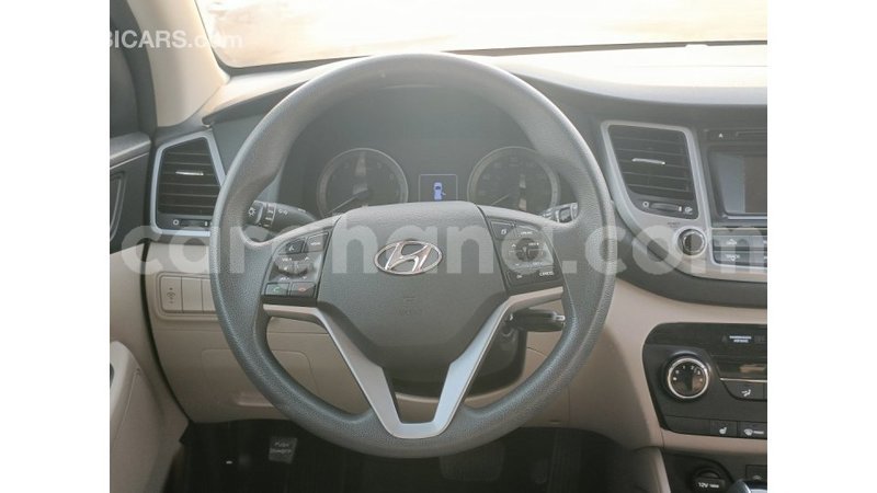 Big with watermark hyundai tucson ashanti import dubai 48220