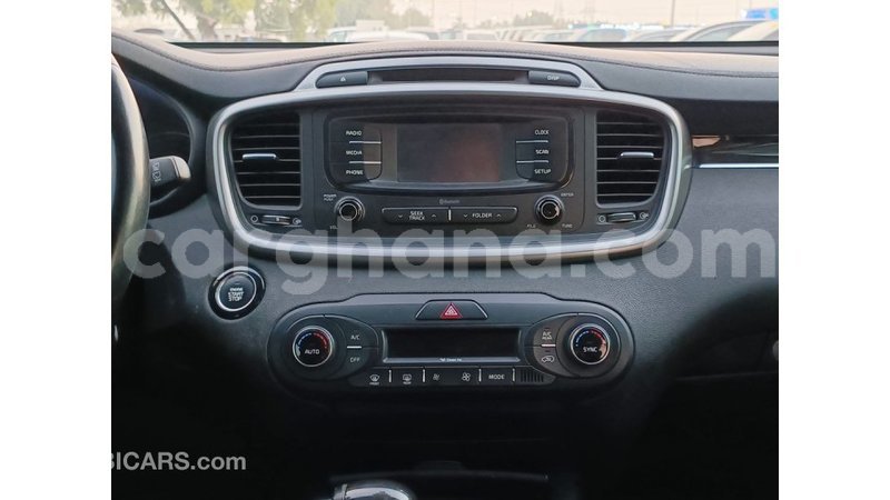 Big with watermark kia sorento ashanti import dubai 48221