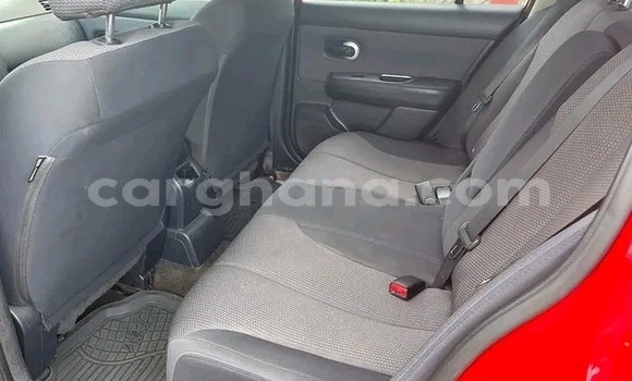 Ra Àlòkù Nissan Versa Red Ọkọ̀ in Accra ni Greater Accra Ra Àlòkù Nissan Versa Red Ọkọ̀ in Accra ni Greater Accra