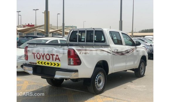 Ra Imported Toyota Hilux funfun Ọkọ̀ in Import - Dubai ni Ashanti Ra Imported Toyota Hilux funfun Ọkọ̀ in Import - Dubai ni Ashanti