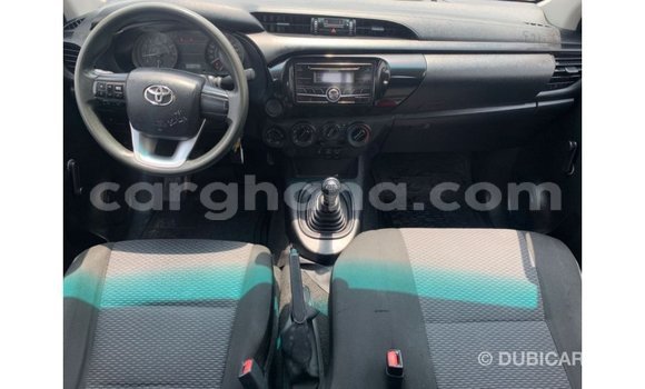 Ra Imported Toyota Hilux funfun Ọkọ̀ in Import - Dubai ni Ashanti Ra Imported Toyota Hilux funfun Ọkọ̀ in Import - Dubai ni Ashanti
