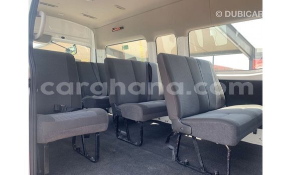 Sayi Imported Nissan Urvan White Mota in Import - Dubai a Ashanti Sayi Imported Nissan Urvan White Mota in Import - Dubai a Ashanti