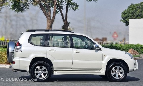 Buy Import Toyota Prado White Car in Import - Dubai in Ashanti Buy Import Toyota Prado White Car in Import - Dubai in Ashanti