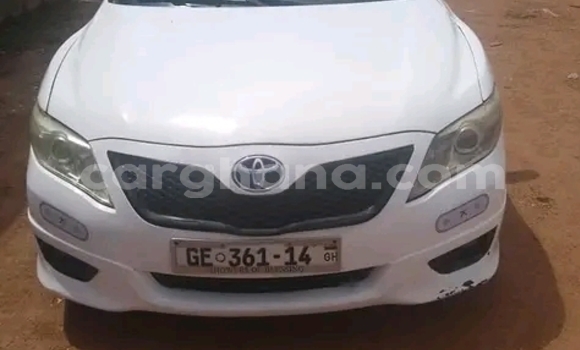 Buy Used Toyota Corolla White Car in Accra in Greater Accra Buy Used Toyota Corolla White Car in Accra in Greater Accra