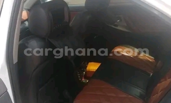 Buy Used Toyota Corolla White Car in Accra in Greater Accra Buy Used Toyota Corolla White Car in Accra in Greater Accra