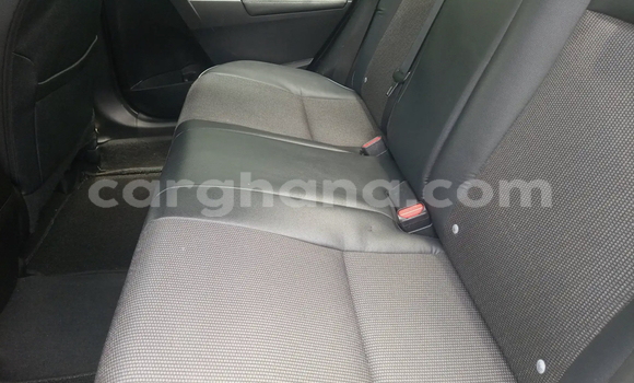 Sayi Na hannu Toyota Corolla White Mota in Accra a Greater Accra Sayi Na hannu Toyota Corolla White Mota in Accra a Greater Accra