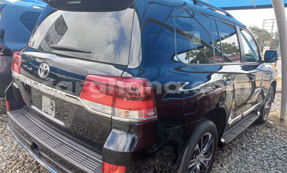 Sayi Na hannu Toyota Land Cruiser Black Mota in Accra a Greater Accra Sayi Na hannu Toyota Land Cruiser Black Mota in Accra a Greater Accra