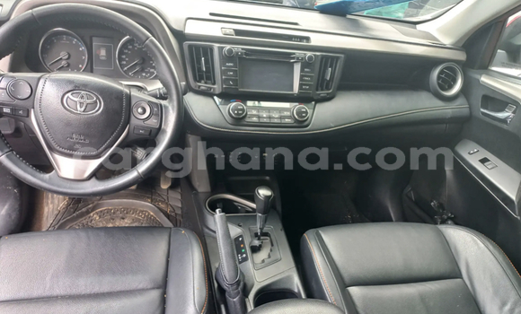 Sayi Na hannu Toyota RAV4 Red Mota in Accra a Greater Accra Sayi Na hannu Toyota RAV4 Red Mota in Accra a Greater Accra