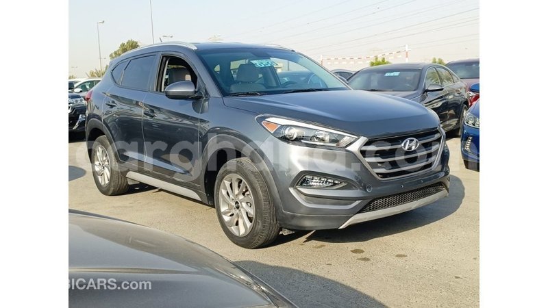 Big with watermark hyundai tucson ashanti import dubai 48279