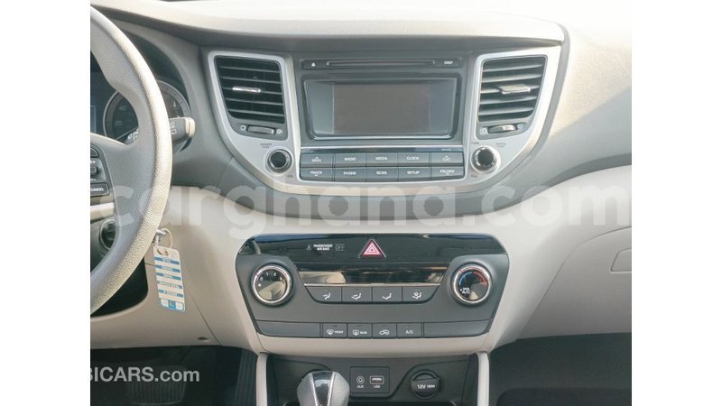 Big with watermark hyundai tucson ashanti import dubai 48279