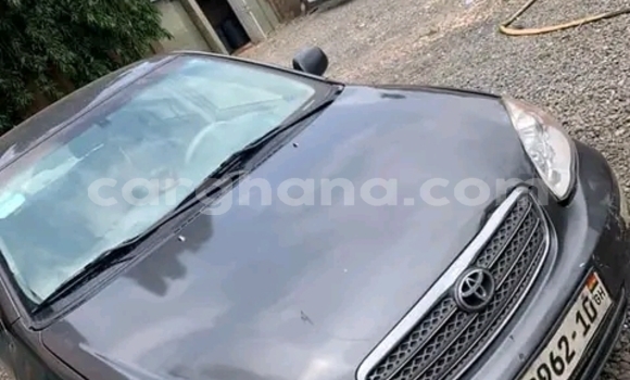 Ra Àlòkù Toyota Corolla Silver Ọkọ̀ in Accra ni Greater Accra