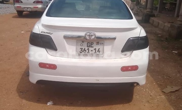 Buy Used Toyota Camry White Car in Accra in Greater Accra Buy Used Toyota Camry White Car in Accra in Greater Accra