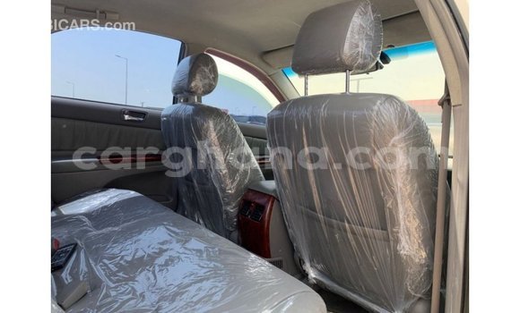 Ra Imported Toyota Camry funfun Ọkọ̀ in Import - Dubai ni Ashanti Ra Imported Toyota Camry funfun Ọkọ̀ in Import - Dubai ni Ashanti