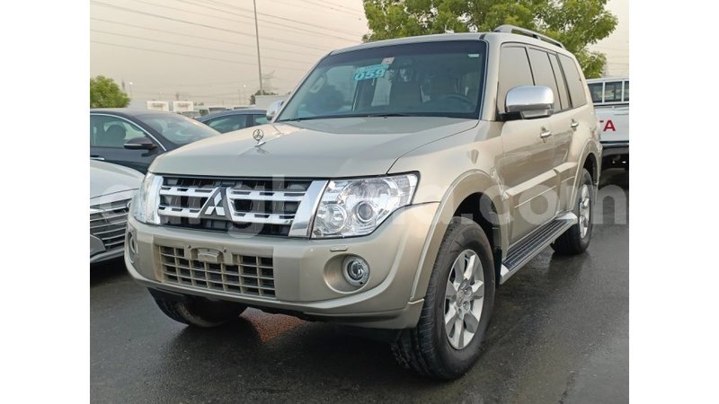 Big with watermark mitsubishi pajero ashanti import dubai 48301