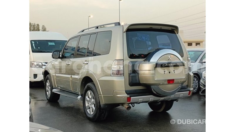 Big with watermark mitsubishi pajero ashanti import dubai 48301