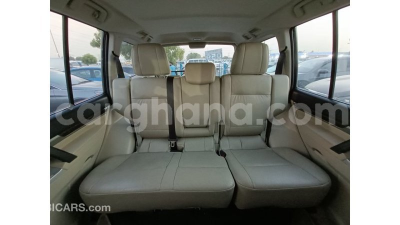 Big with watermark mitsubishi pajero ashanti import dubai 48301